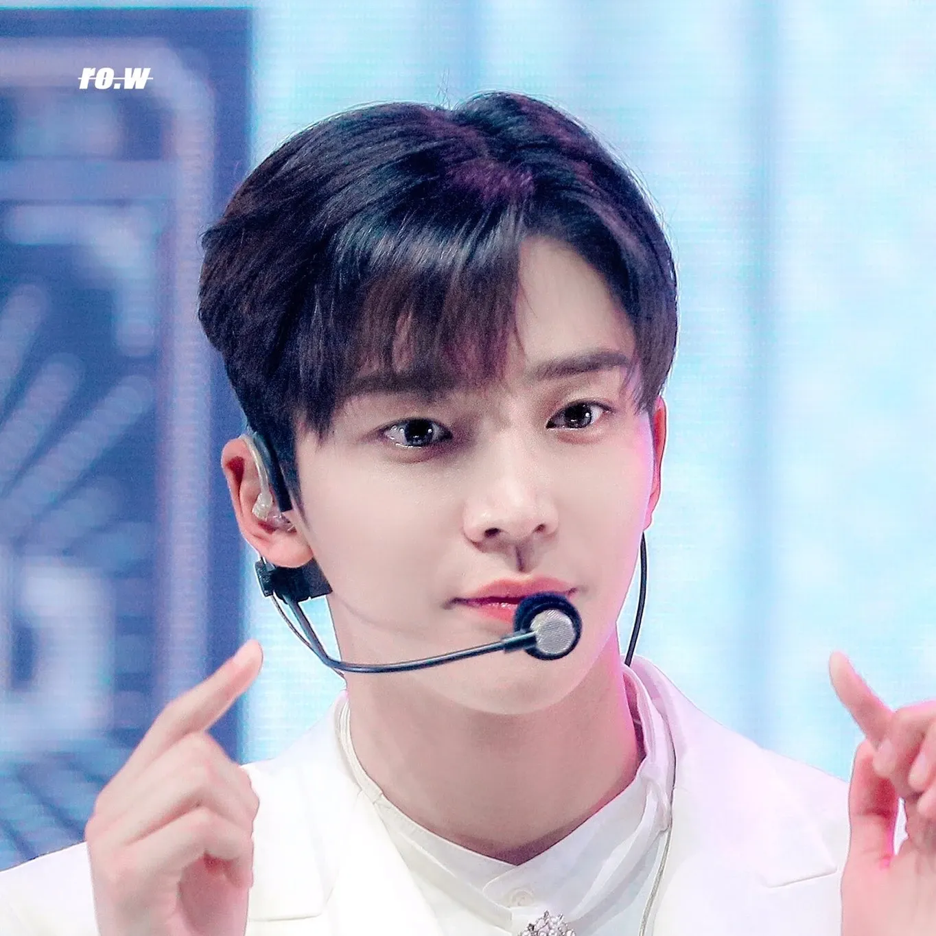 Foto kegiatan terbaru dari Rowoon