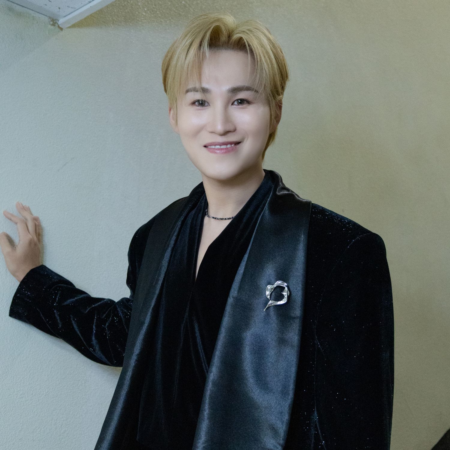 金熙栽的最新照片