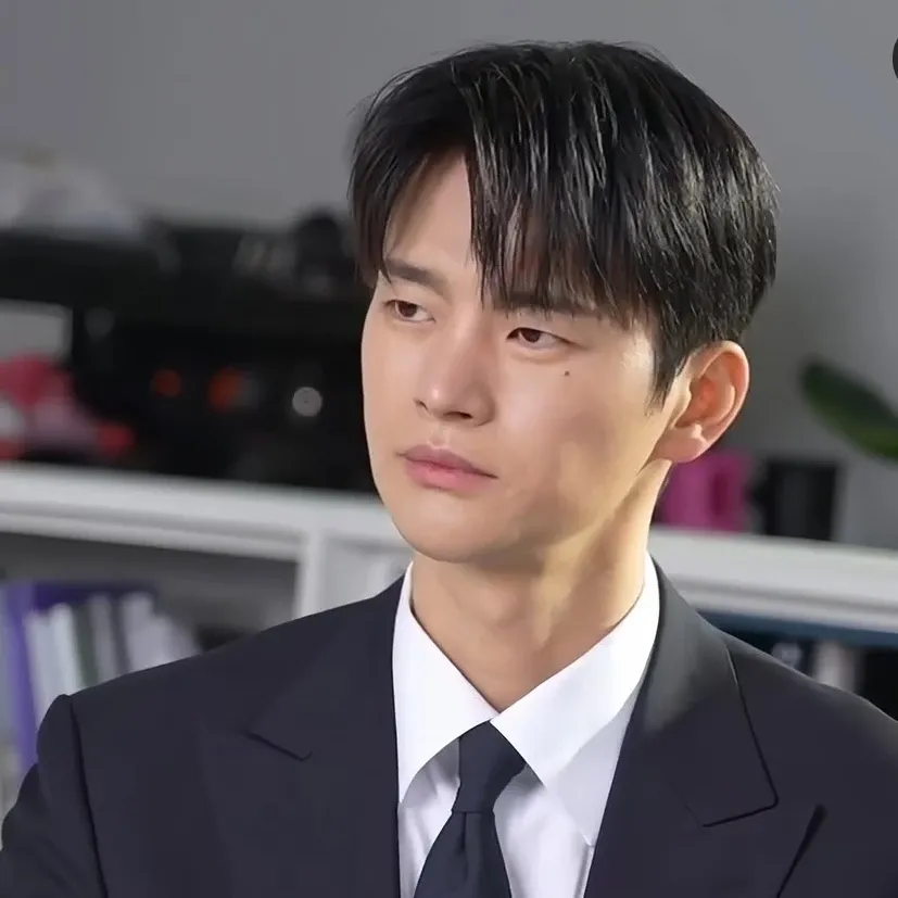 Latest photo of Seo Inguk