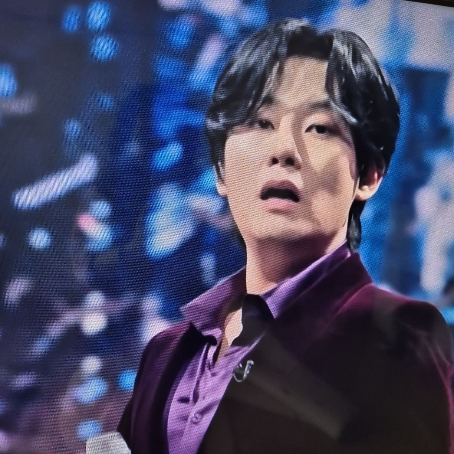 A moment captured by a fan of Kang Moonkyung