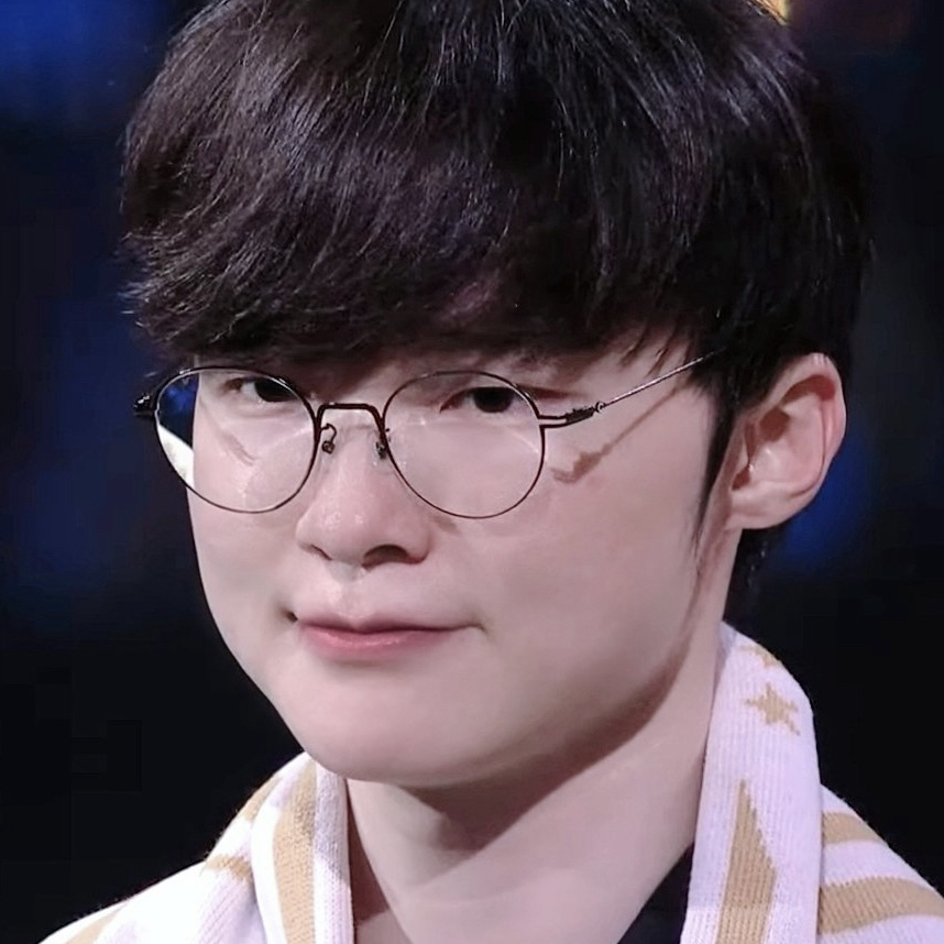 Momen yang diabadikan oleh penggemar Faker