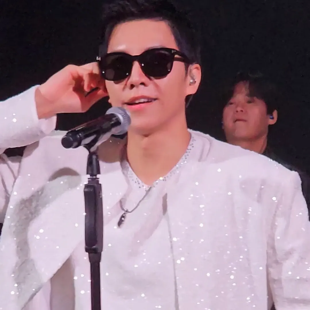Cuplikan di balik layar dari Lee Seunggi