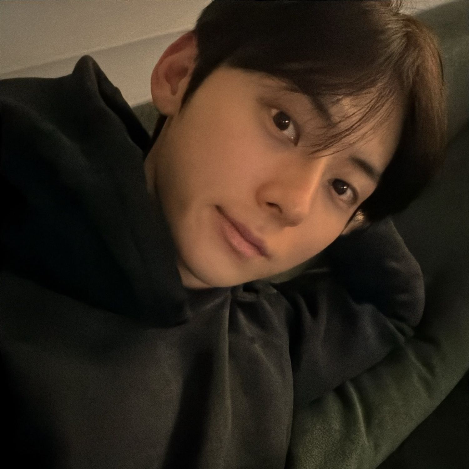 Recent activity shot of Hwang Minhyun