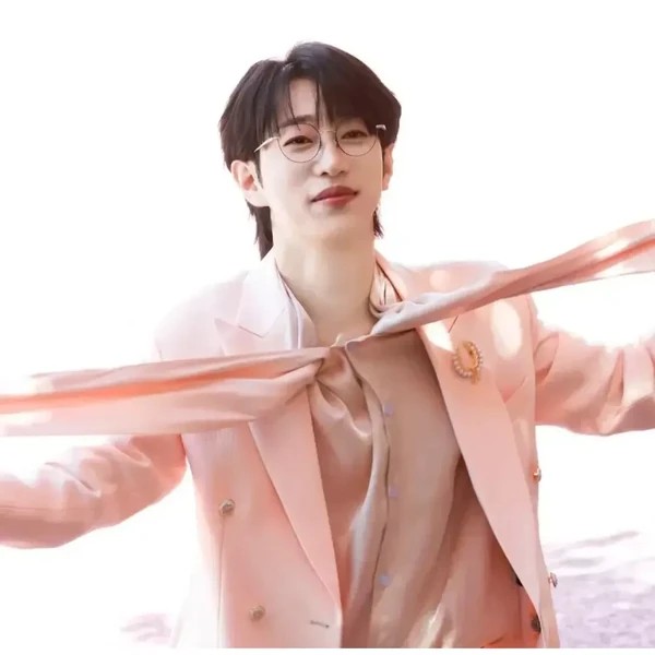 안성훈 최근 활동샷