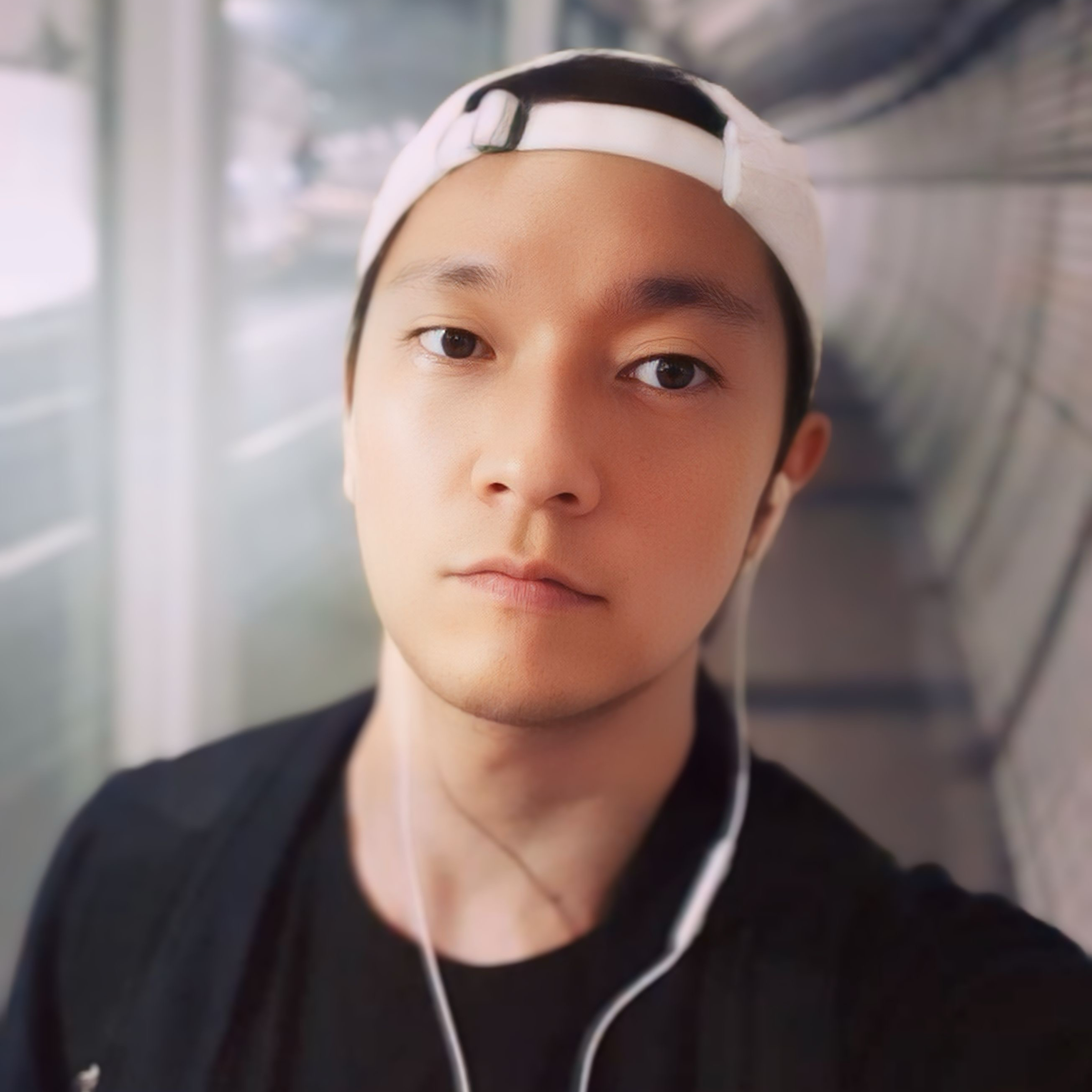 Behind-the-scenes cut of Son Seokkoo
