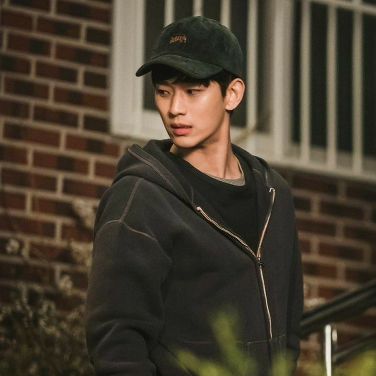Latest photo of Kim Soohyun