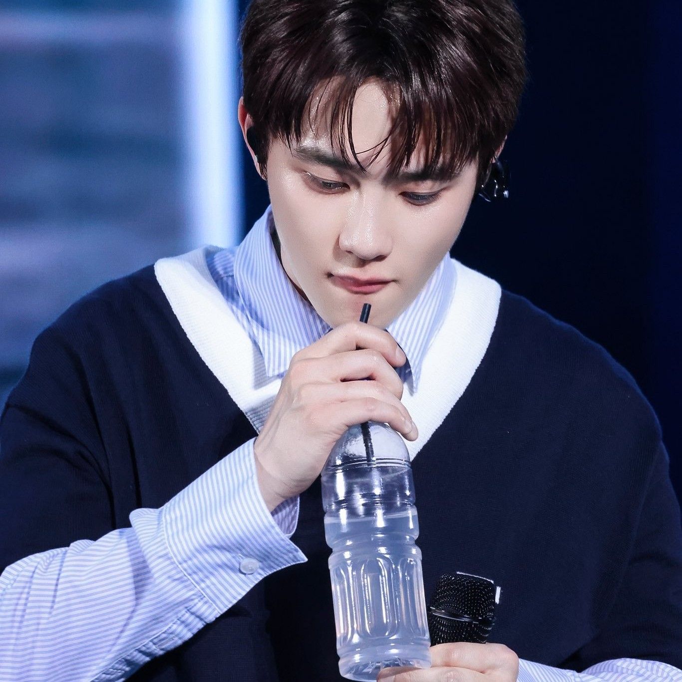 粉絲拍下的都暻秀 (D.O.)瞬間