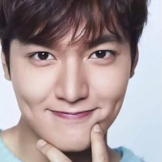 Recent activity shot of Lee Minho
