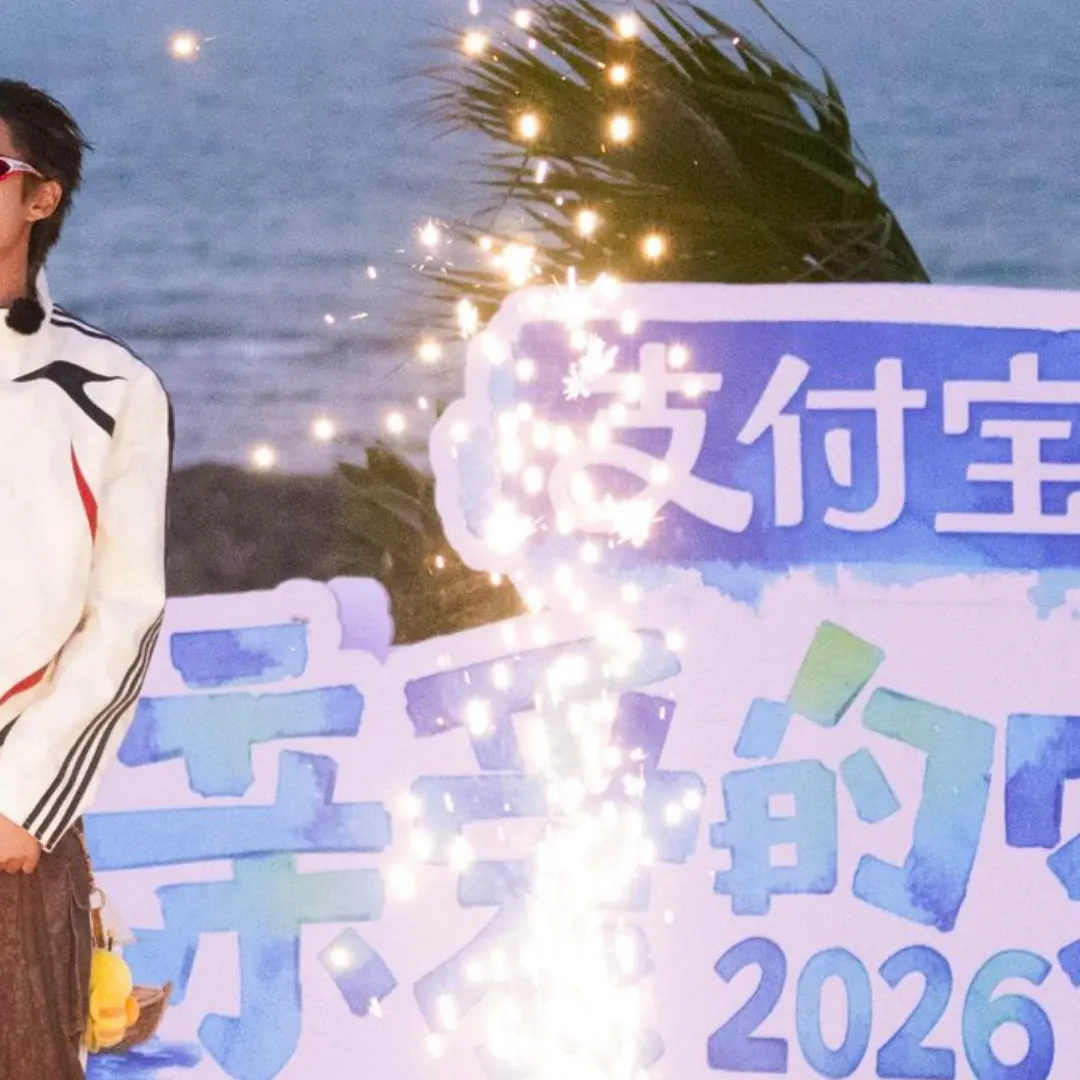 Behind-the-scenes cut of Dylan Wang