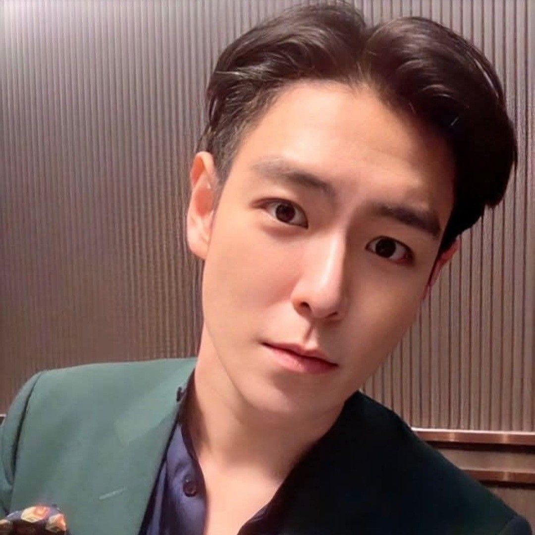 A moment captured by a fan of T.O.P