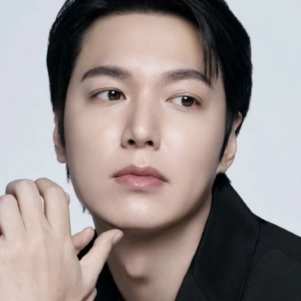 이민호 최근 활동샷