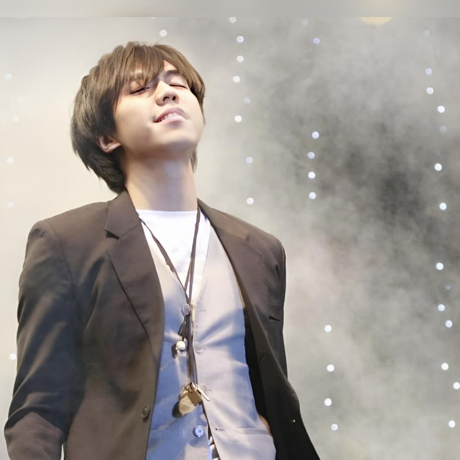 Behind-the-scenes cut of Lee Seunggi