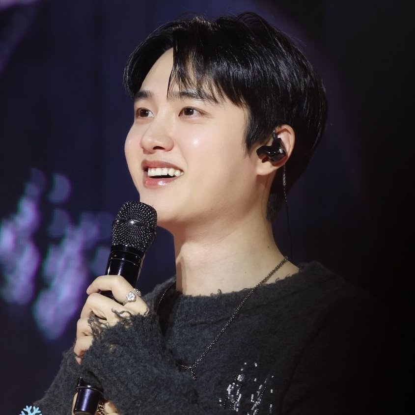 Behind-the-scenes cut of Doh Kyungsoo (D.O.)