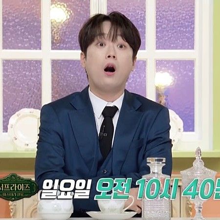 粉丝拍下的李灿元瞬间