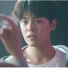 Behind-the-scenes cut of Ryeoun