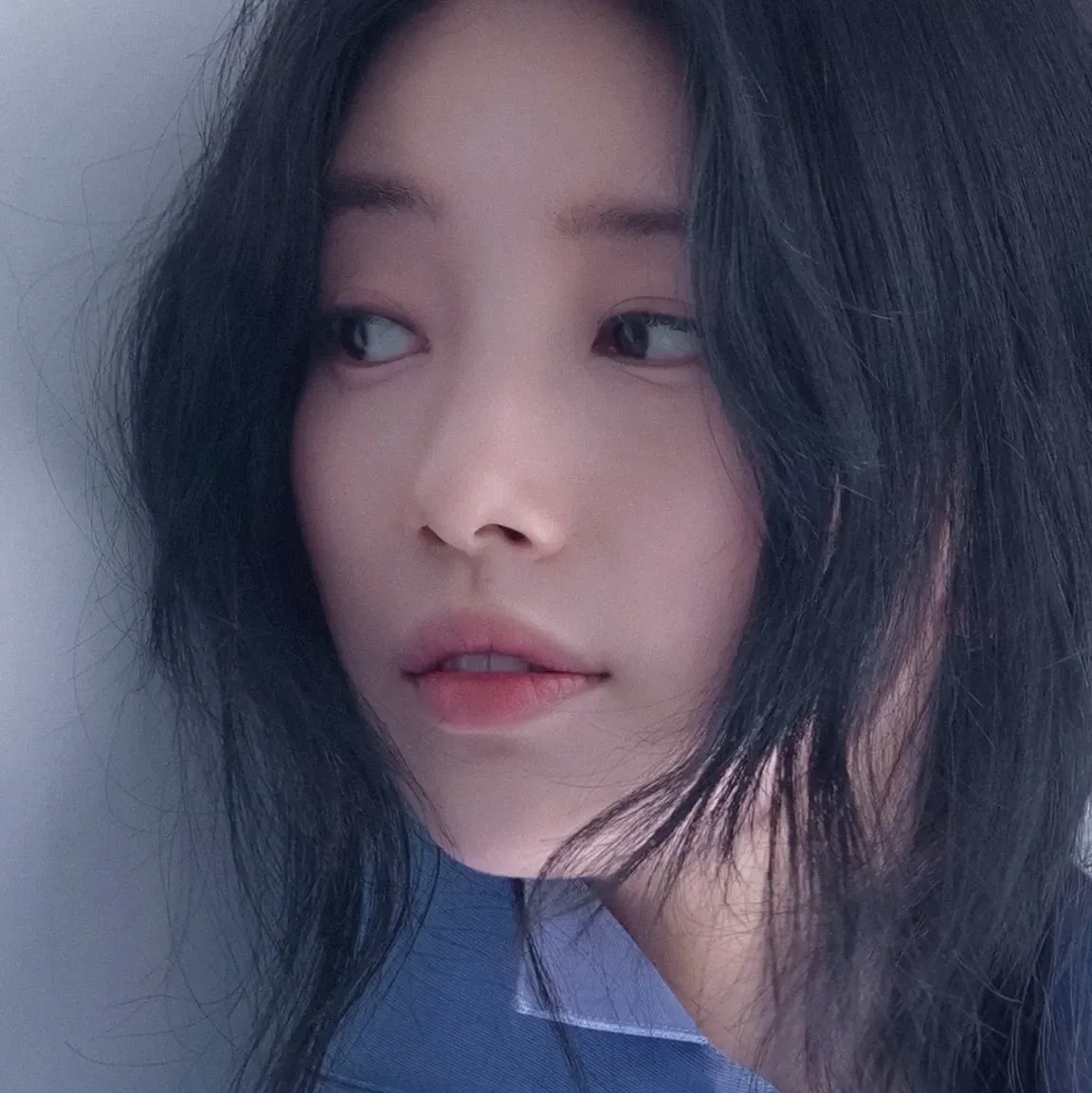 Recent activity shot of Bae Suzy