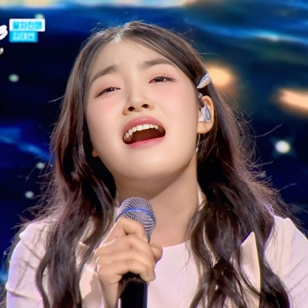 Momen yang diabadikan oleh penggemar Kim Taeyeon