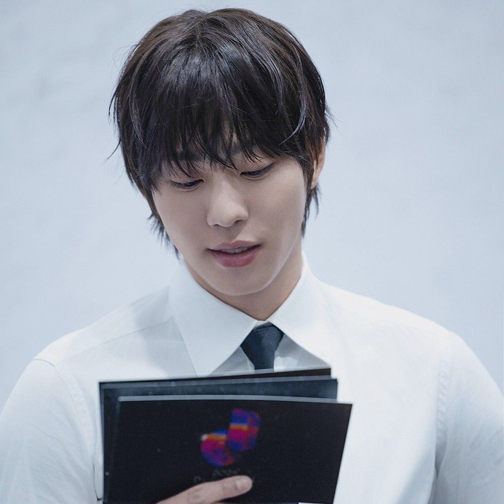 Latest photo of Ahn Hyoseop