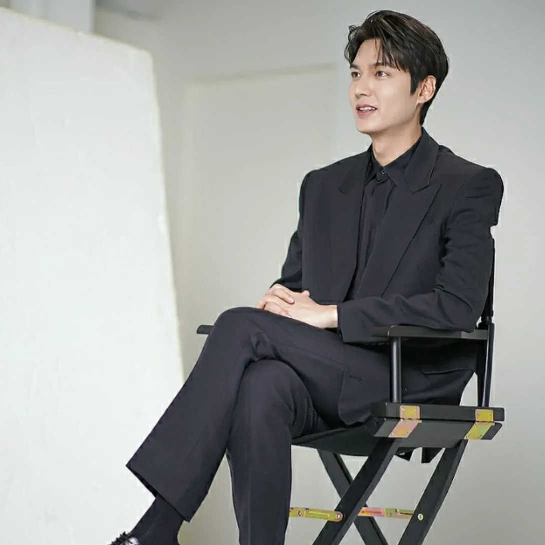 イ・ミンホの最近の活動ショット