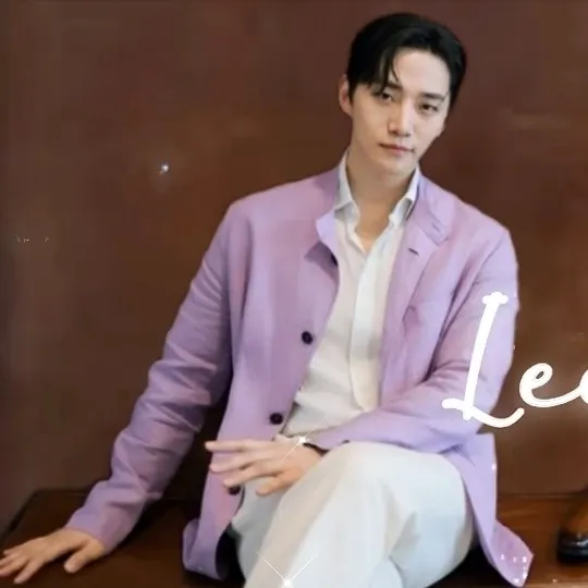 李俊昊的最新照片