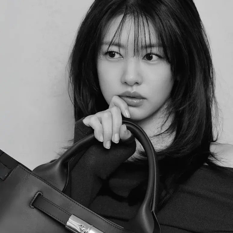Behind-the-scenes cut of Jung Somin
