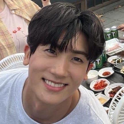 Latest photo of Park Hyungsik