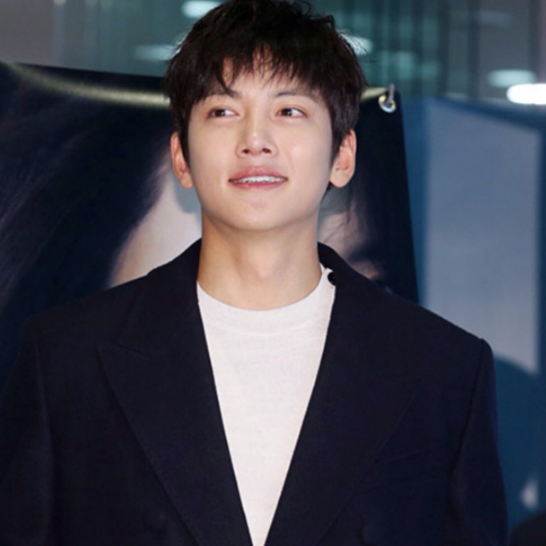 チ・チャンウクの最近の活動ショット