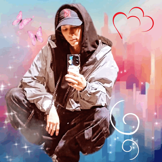 Recent activity shot of Lee Joongi