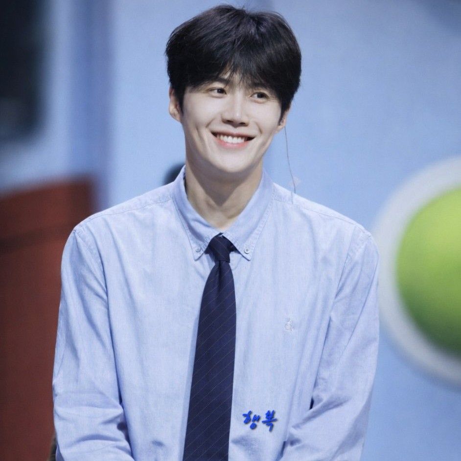 Behind-the-scenes cut of Kim Seonho