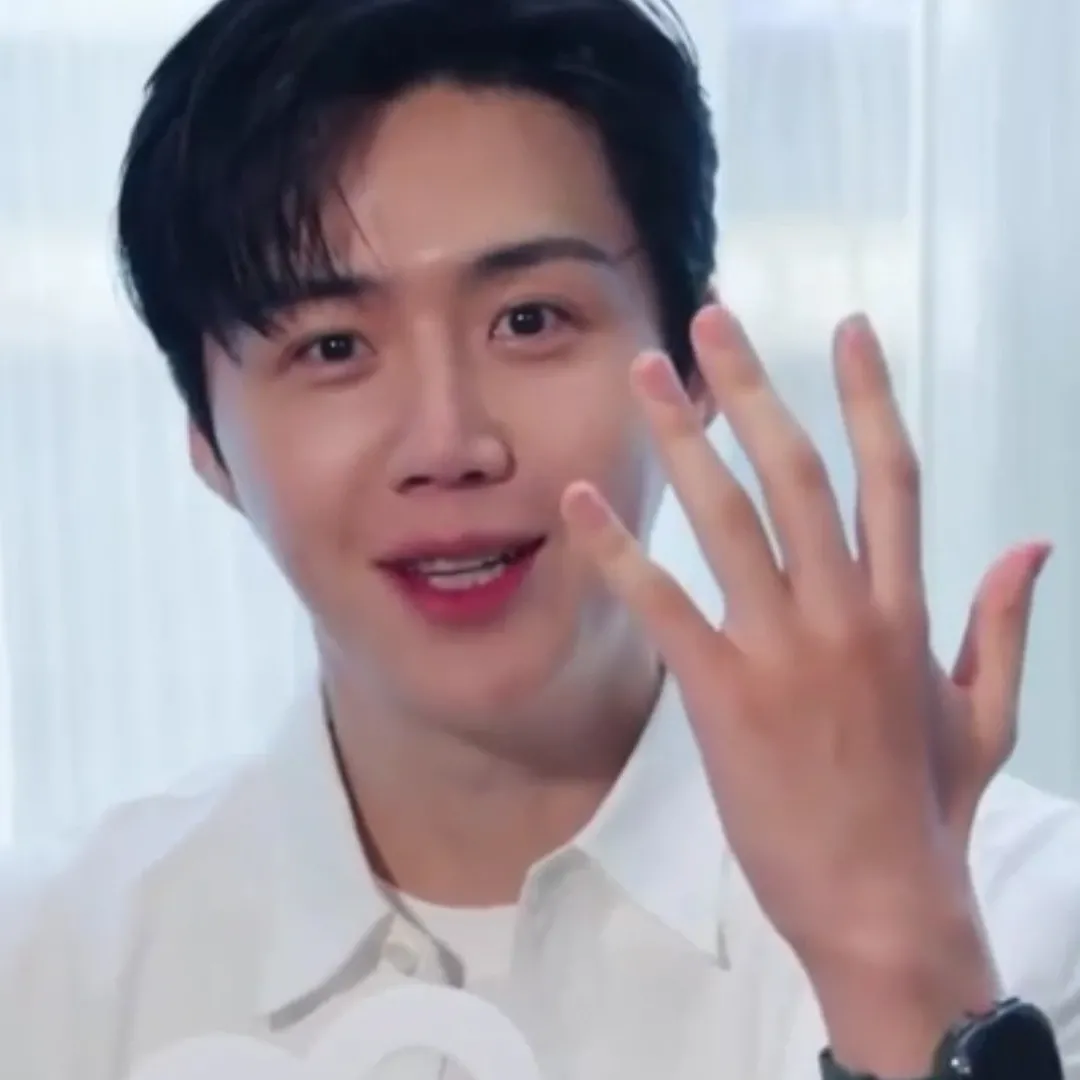 Recent activity shot of Kim Seonho