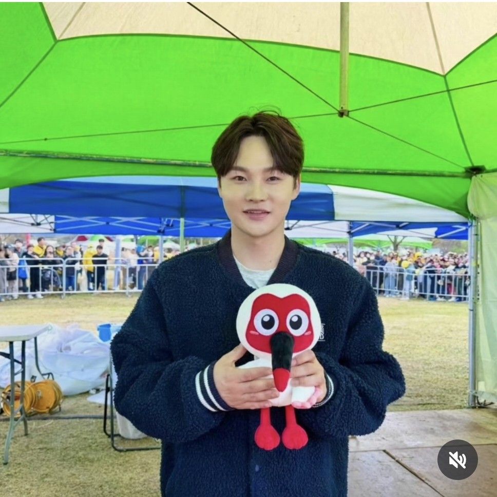 박서진의 비하인드 컷