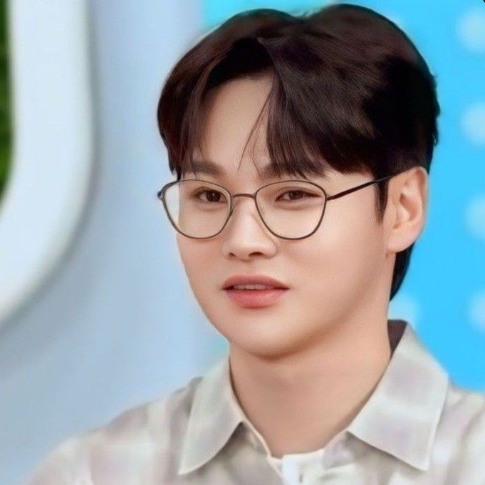 朴瑞鎮的最新照片