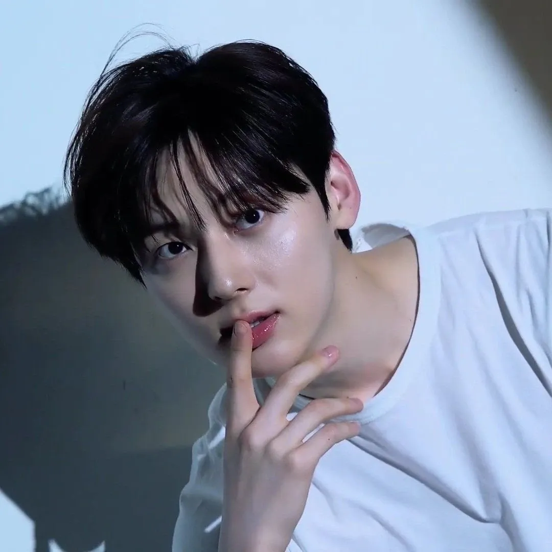 Latest photo of Hwang Minhyun