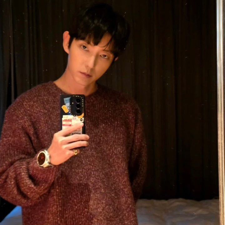 Behind-the-scenes cut of Lee Joongi