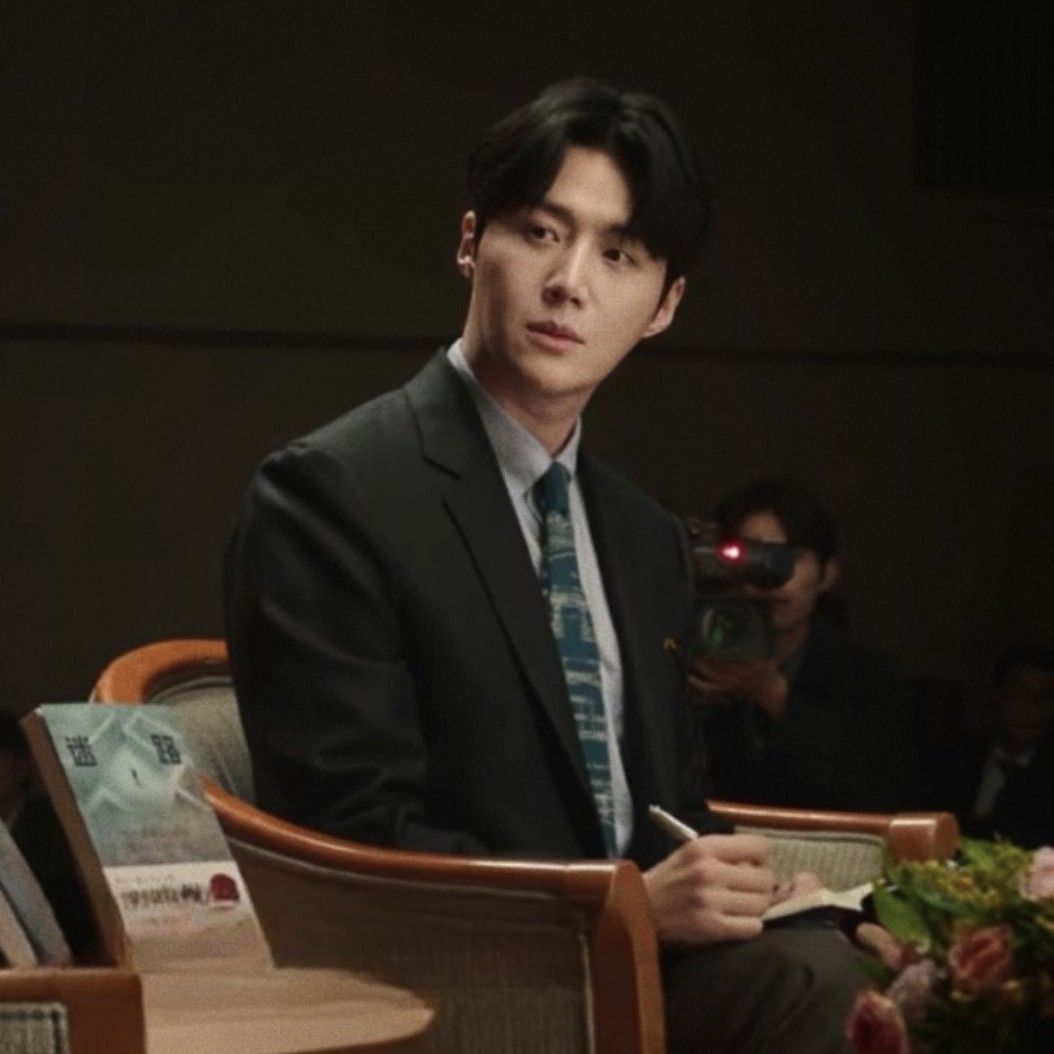 Momen yang diabadikan oleh penggemar Kim Seonho