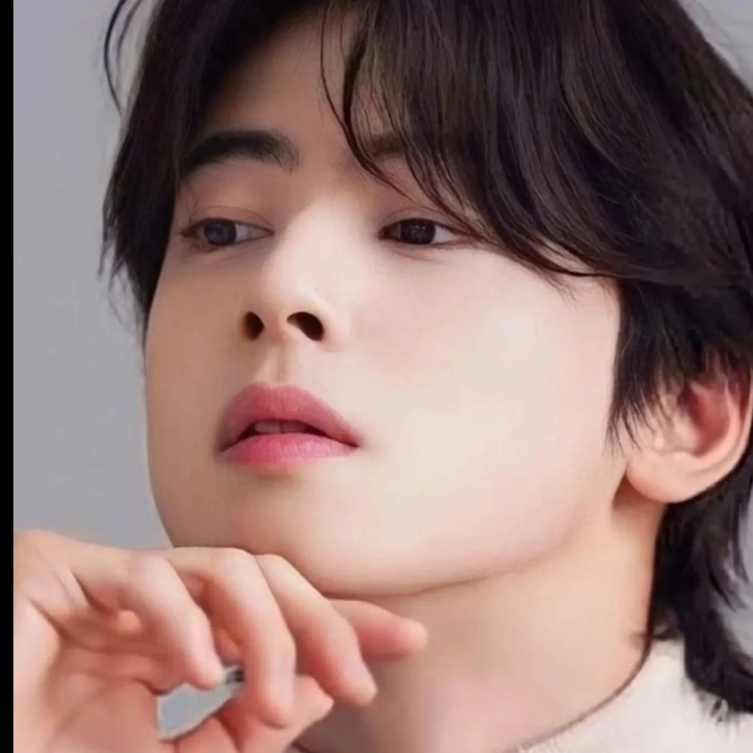 A moment captured by a fan of Cha Eunwoo