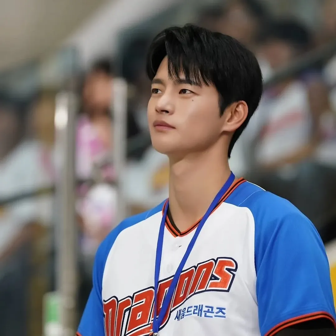 Latest photo of Seo Inguk