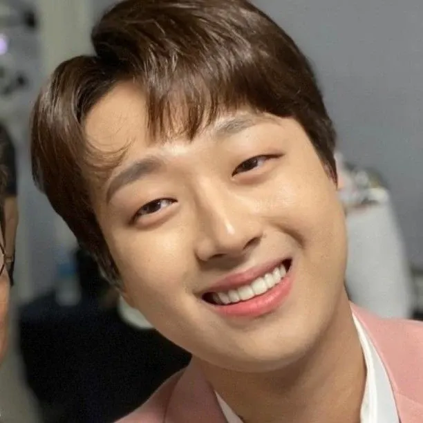 이찬원 최근 활동샷