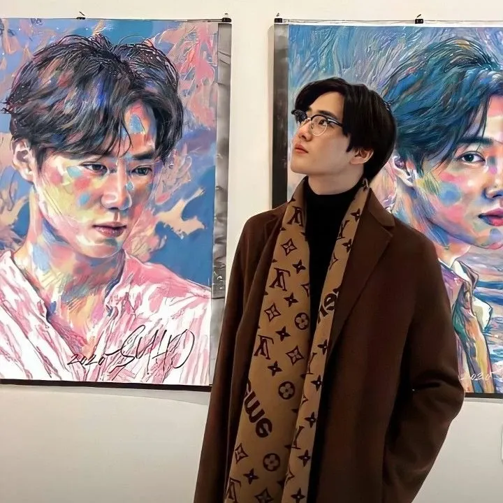 수호 최근 활동샷