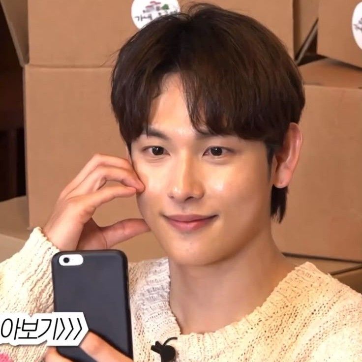 Behind-the-scenes cut of Yim Siwan