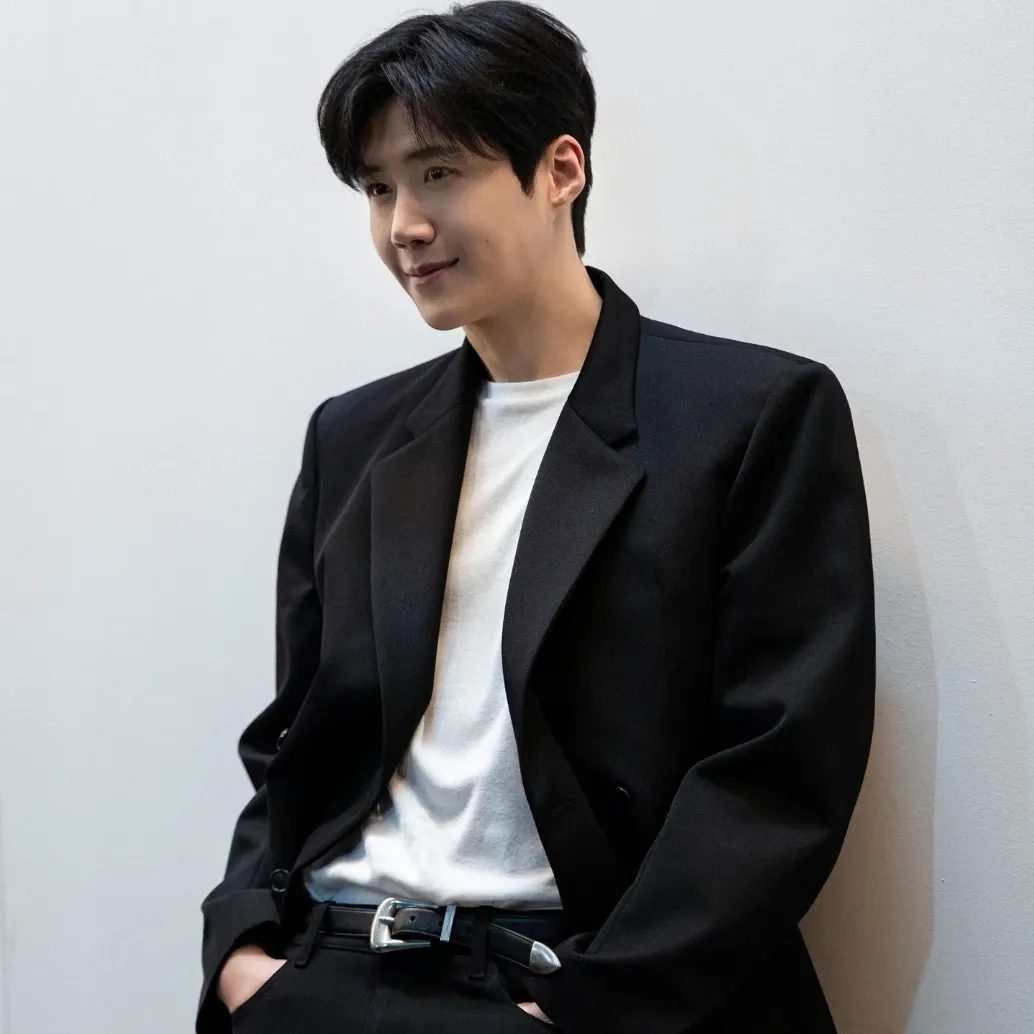 Latest photo of Kim Seonho