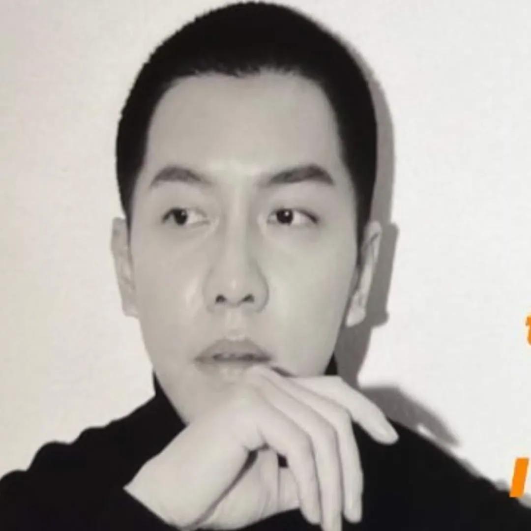 Latest photo of Lee Seunggi
