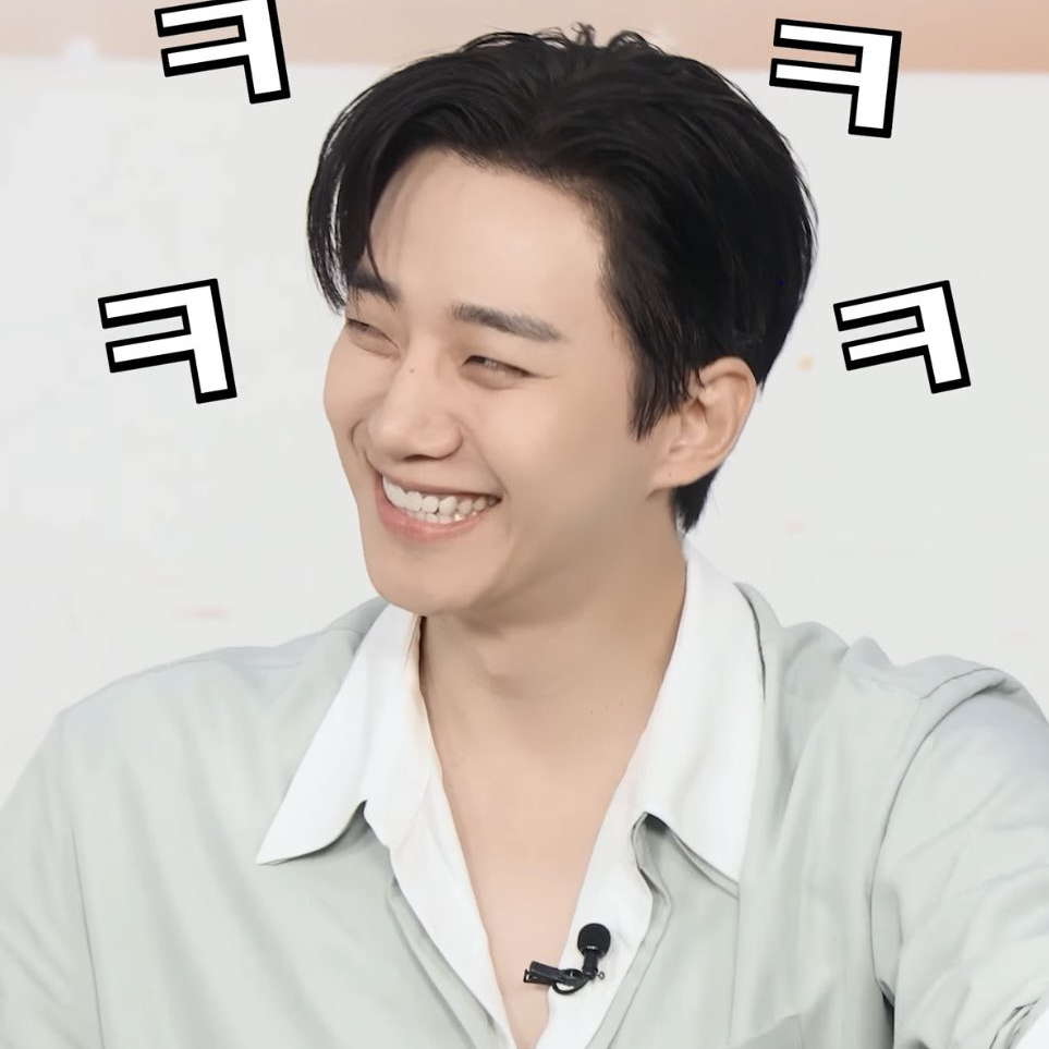 Foto kegiatan terbaru dari Lee Junho
