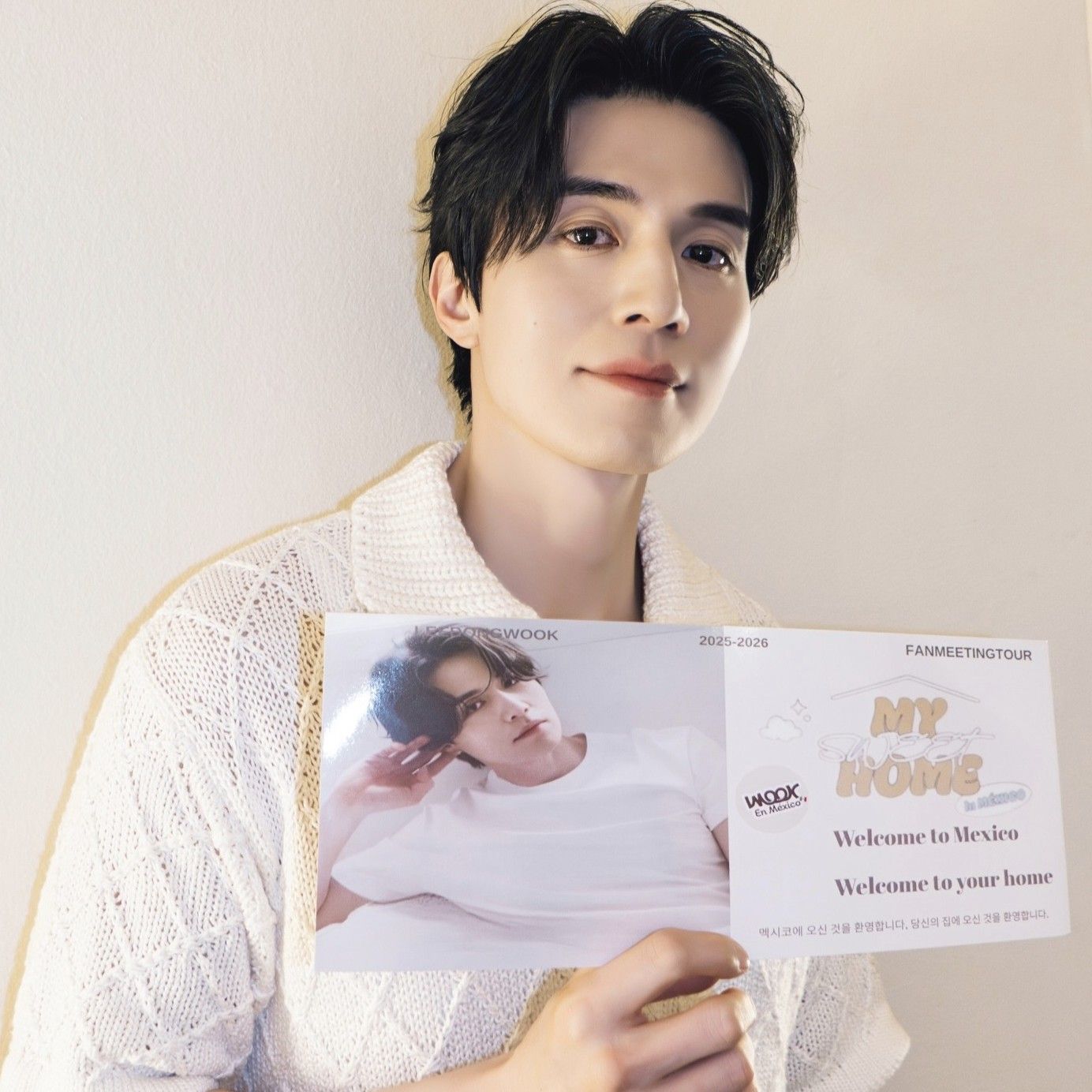 Behind-the-scenes cut of Lee Dongwook