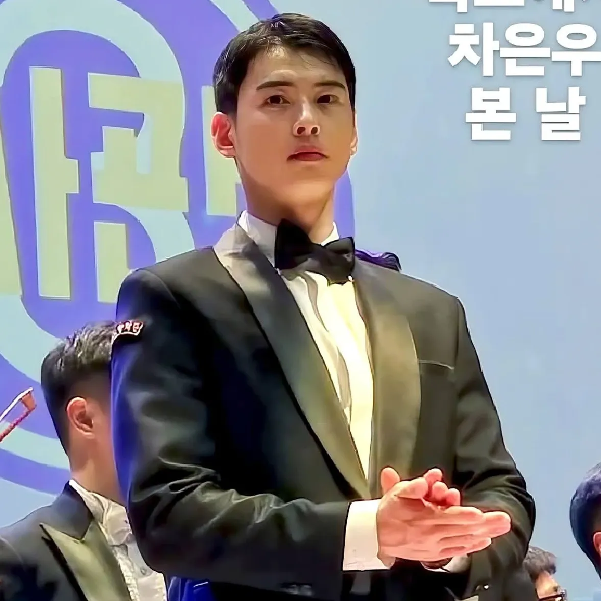 A moment captured by a fan of Cha Eunwoo