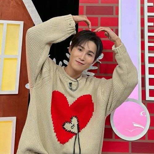 김희재의 최신 사진