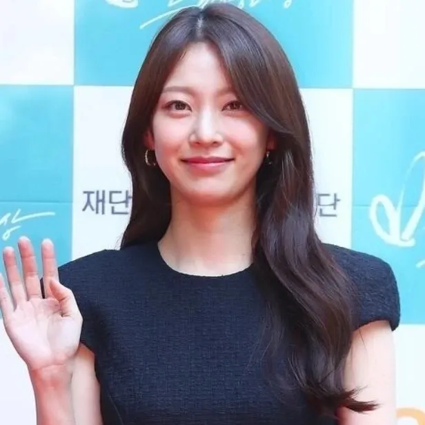 A moment captured by a fan of Gong Seungyeon