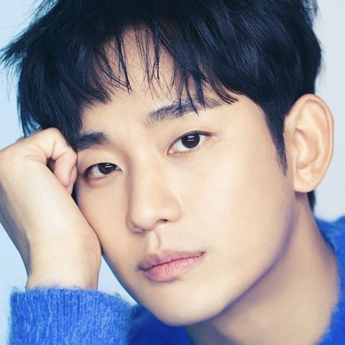Behind-the-scenes cut of Kim Soohyun