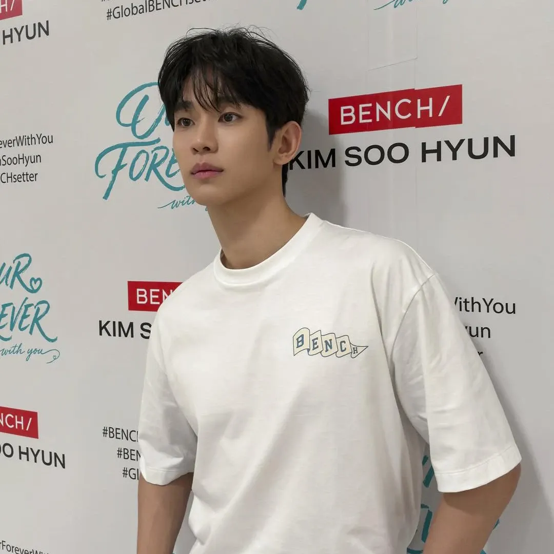Behind-the-scenes cut of Kim Soohyun