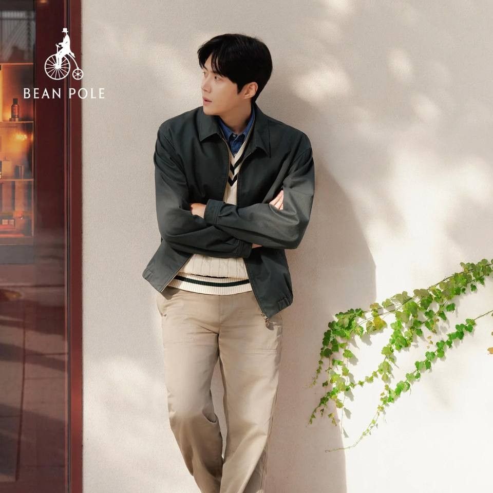 Latest photo of Kim Seonho